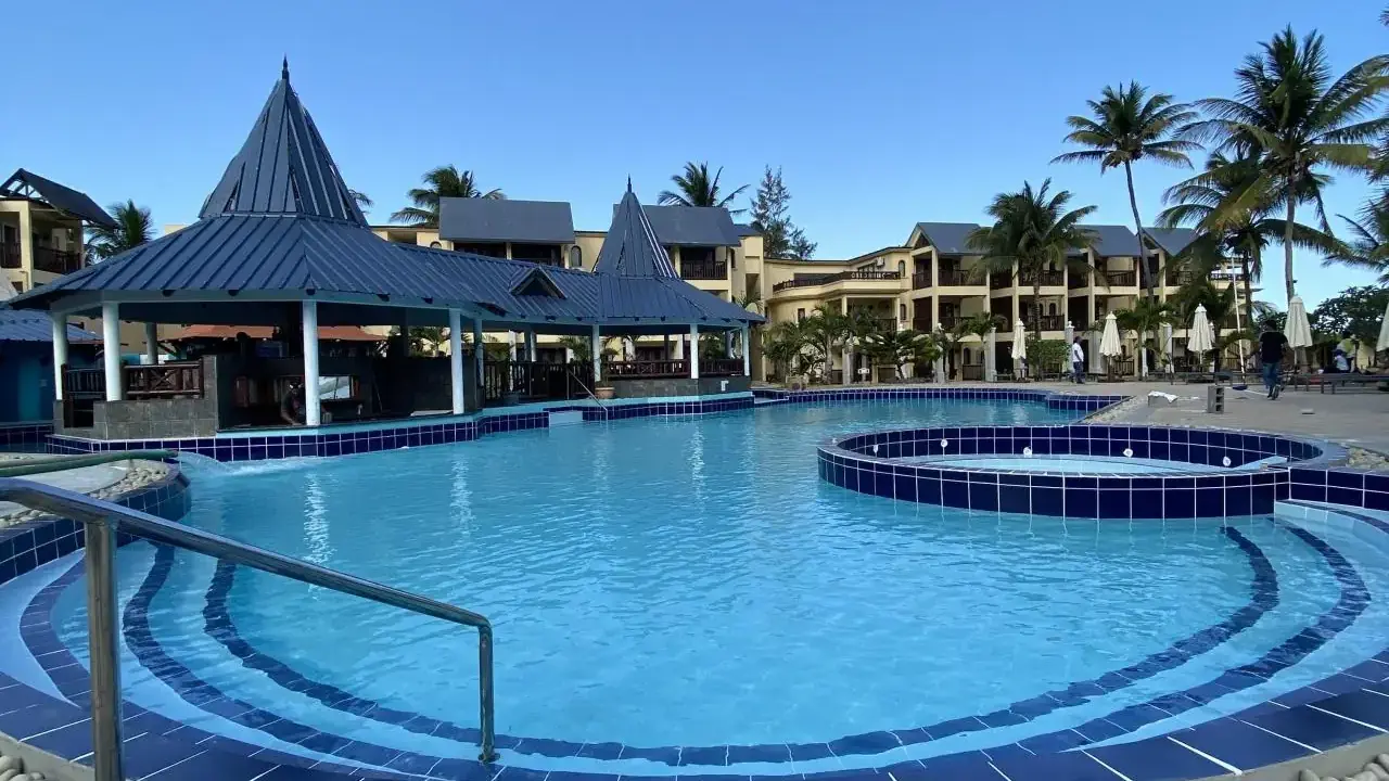 Jalsa Beach Hotel & Spa