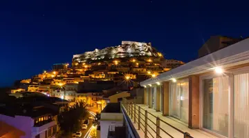 Janus Hotel