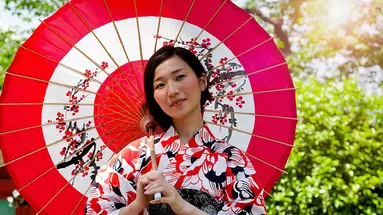 Japonia - Między Kwiatem Wiśni a Błękitem Pacyfiku