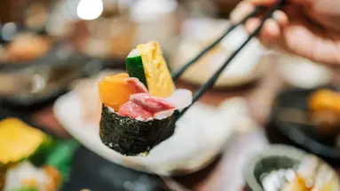 Japonia - Między Kwiatem Wiśni a Błękitem Pacyfiku