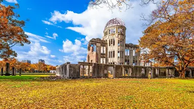 Japonia - w krainie gejsz i samurajów z powrotem z Tokio