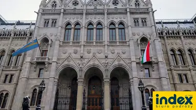 Jarmark Bożonarodzeniowy Budapeszt z noclegiem BB