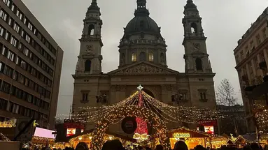 Jarmark Świąteczny - Budapeszt