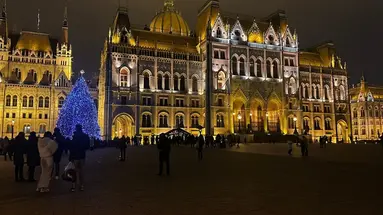 Jarmark Świąteczny - Budapeszt
