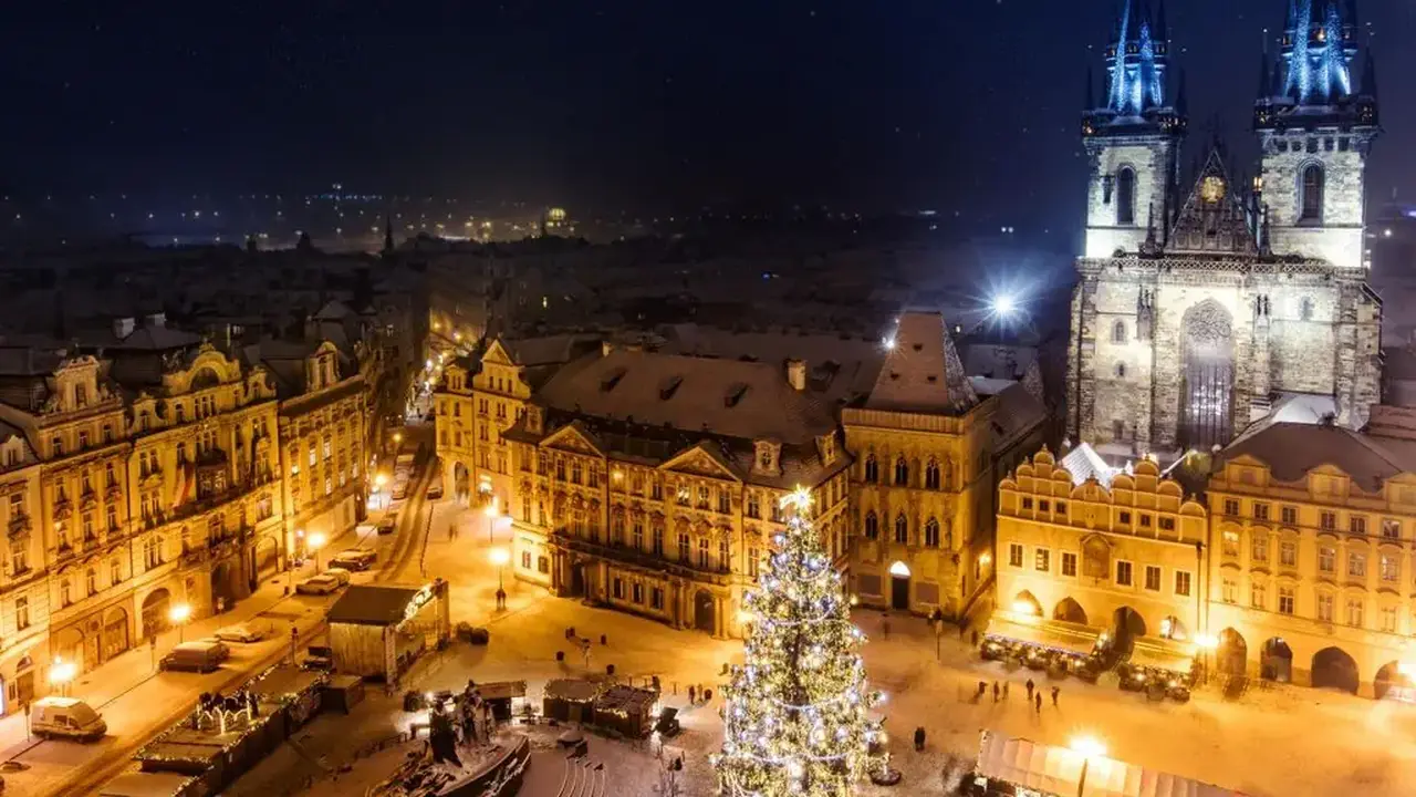 Jarmark Świąteczny - Praga