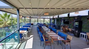 JASMIN BEACH HOTEL