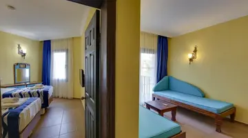 JASMIN BEACH HOTEL