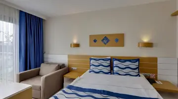 JASMIN BEACH HOTEL