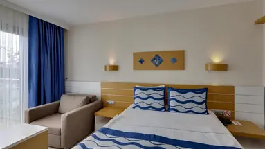 JASMIN BEACH HOTEL