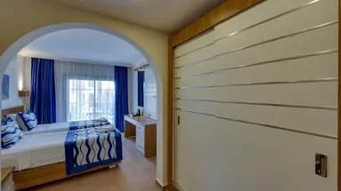 JASMIN BEACH HOTEL