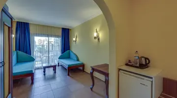 JASMIN BEACH HOTEL