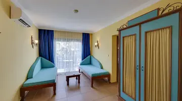 JASMIN BEACH HOTEL