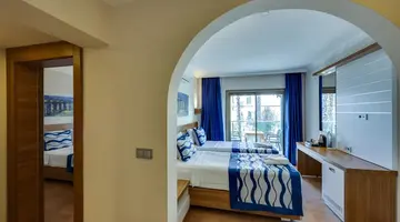 JASMIN BEACH HOTEL