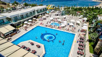 Jasmin Beach