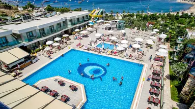 Jasmin Beach