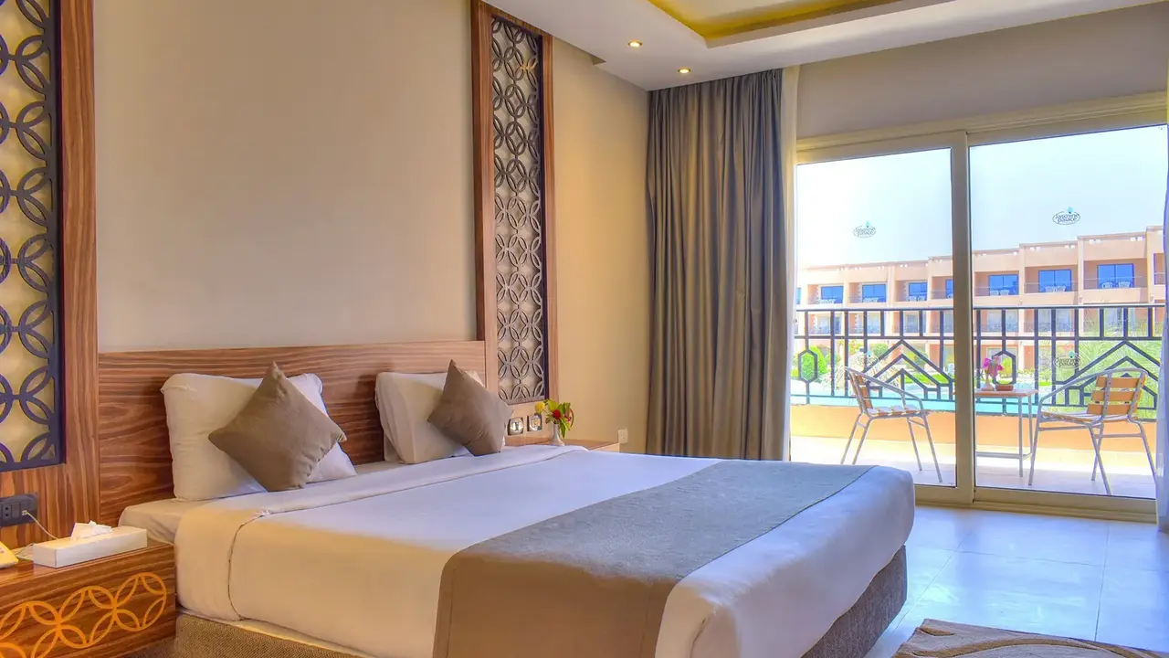 Jasmine Palace Resort & Spa