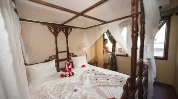 Jaz Amaluna Beach Resort– Adults Only****