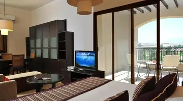 JAZ MAKADI SARAYA PALMS