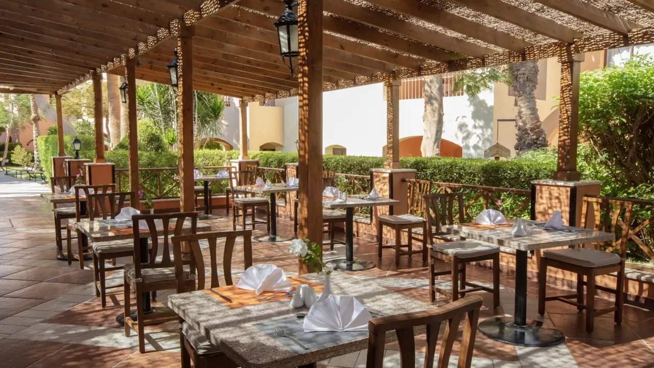 Jaz Makadi Saraya Resort