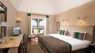 Jaz Makadina Resort