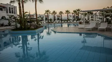 Jaz Neo Naama Bay