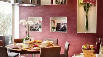 JAZZ HOTEL
