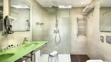 JAZZ HOTEL