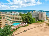 Jeravi Beach