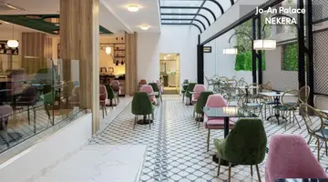 JOAN PALACE