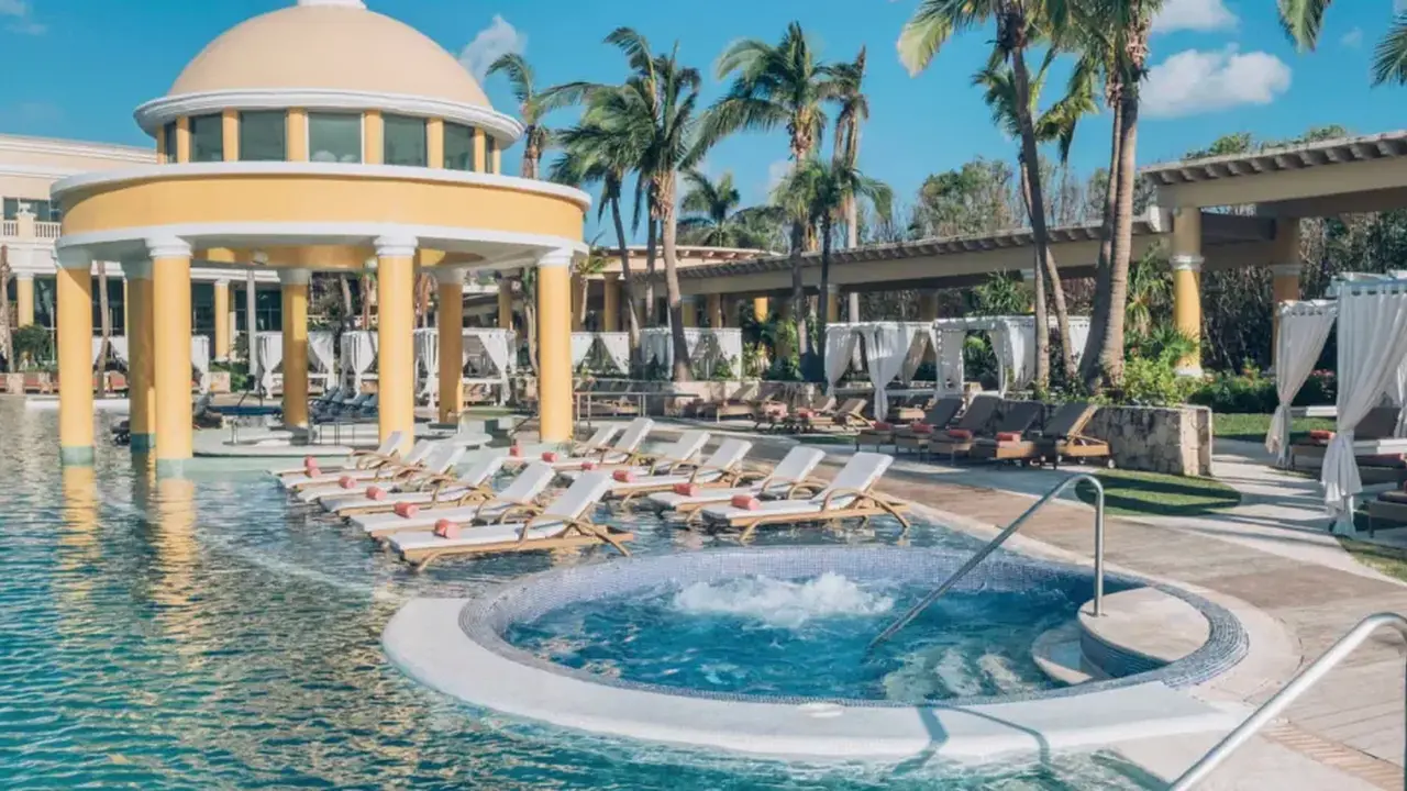 JOIA Paraiso BY IBEROSTAR