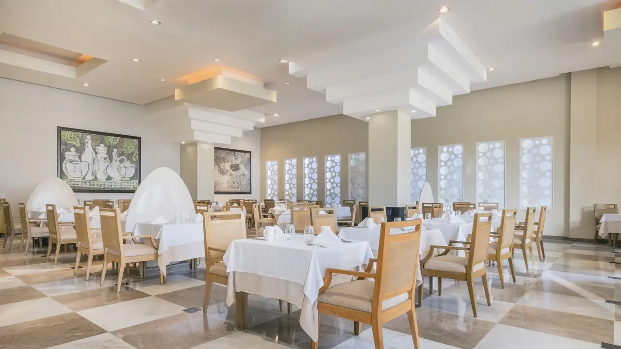Joia Rose Hall by Iberostar
