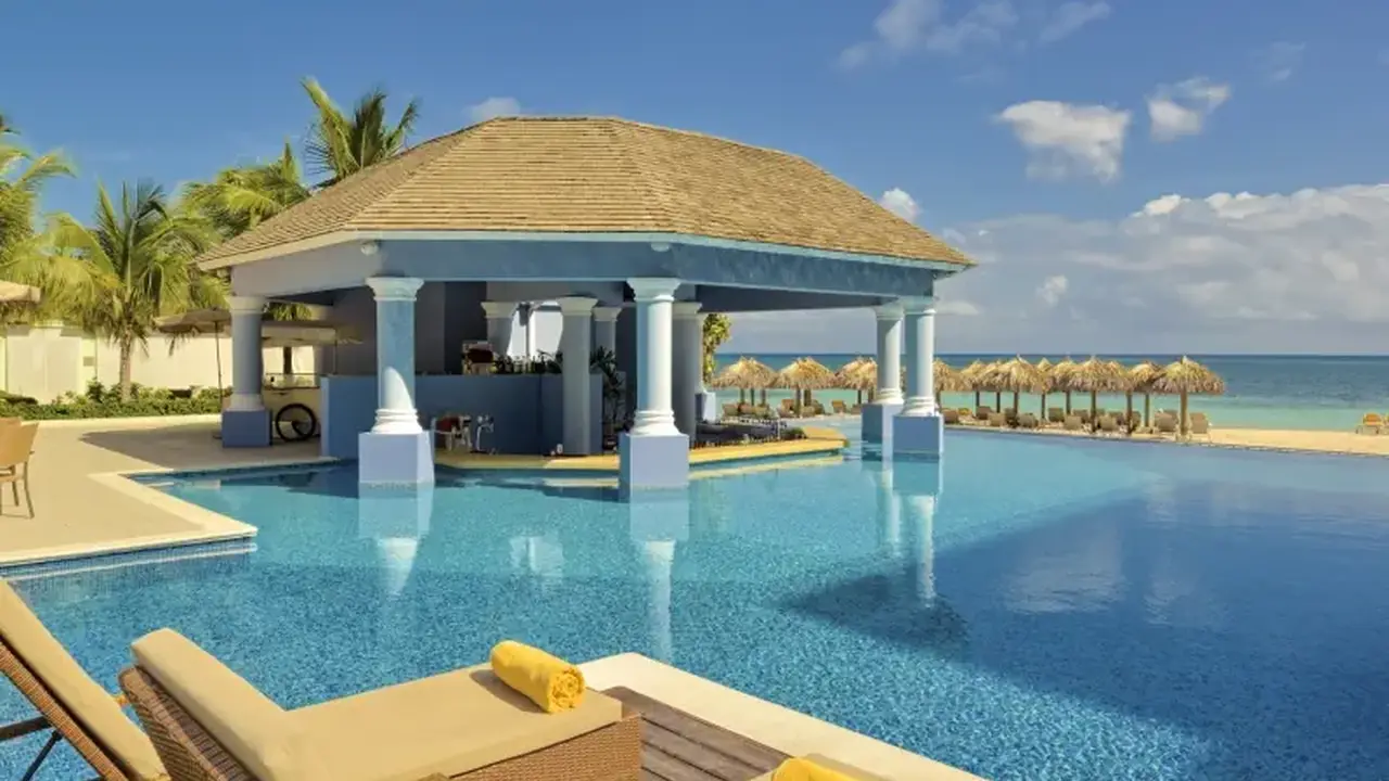 JOIA Rose Hall BY IBEROSTAR