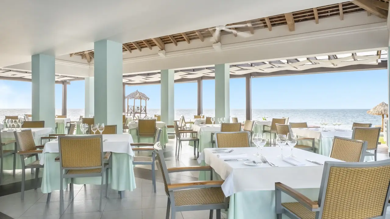 Joia Rose Hall by Iberostar
