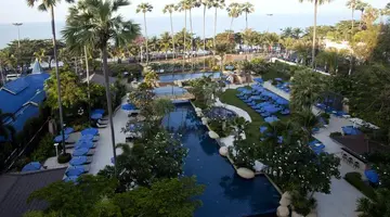 JOMTIEN PALM BEACH HOTEL & RESORT
