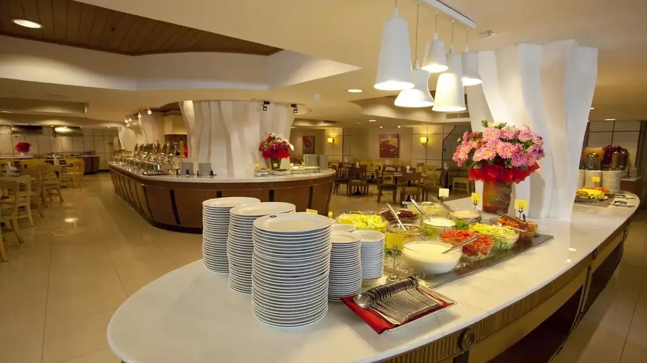 JOMTIEN PALM BEACH HOTEL & RESORT