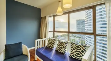 JOMTIEN PALM BEACH HOTEL & RESORT