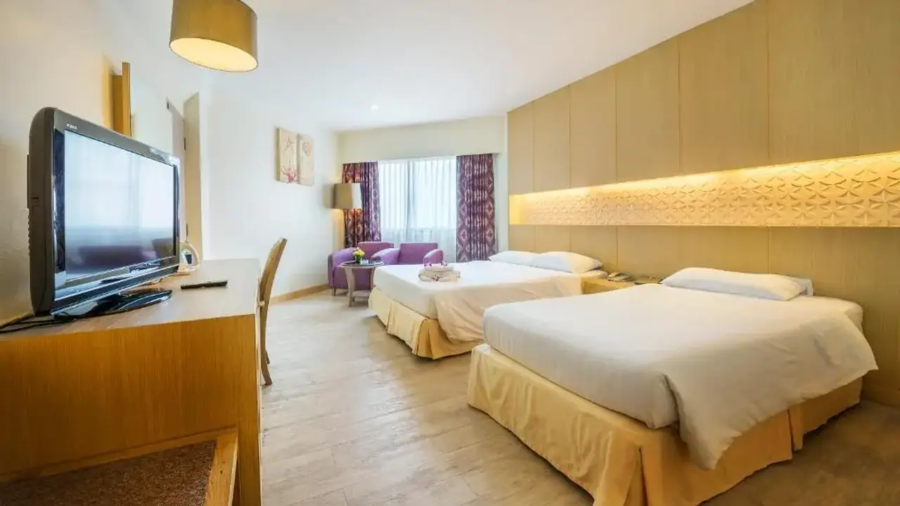 Jomtien Palm Beach Resort