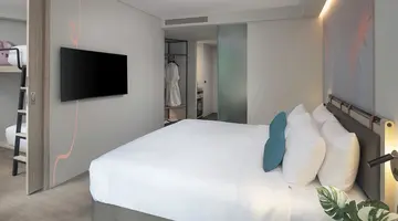 JonoX Phuket Karon Hotel