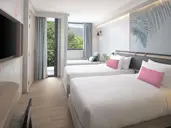 JonoX Phuket Karon Hotel