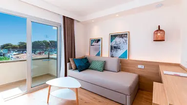 JS Portocolom Suites