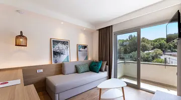 JS Portocolom Suites
