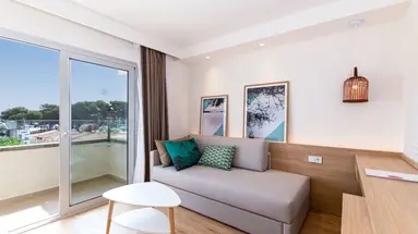 JS Portocolom Suites
