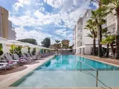 JS Yate Hotel