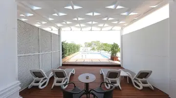 JUJU PREMIER PALACE