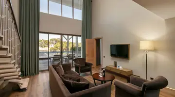 JUJU PREMIER PALACE