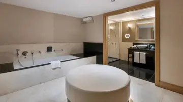 JUJU PREMIER PALACE