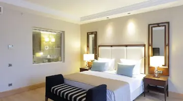 JUJU PREMIER PALACE