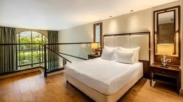 JUJU PREMIER PALACE