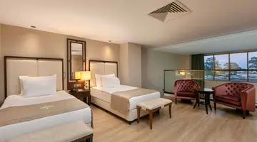 JUJU PREMIER PALACE