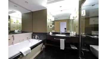 JUJU PREMIER PALACE